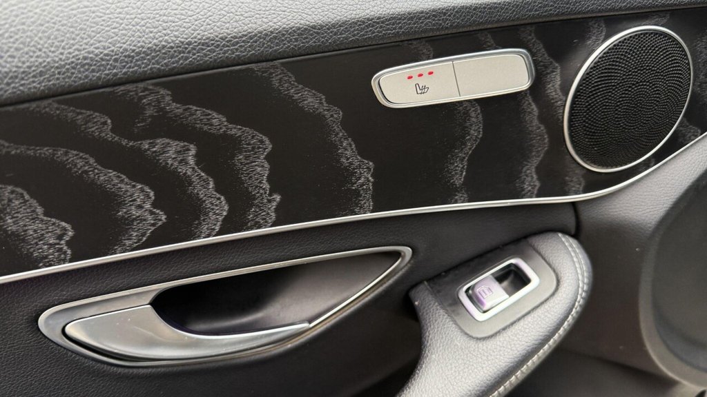 Used Mercedes-Benz C Class 2020 for sale - 76868112: Photo 29
