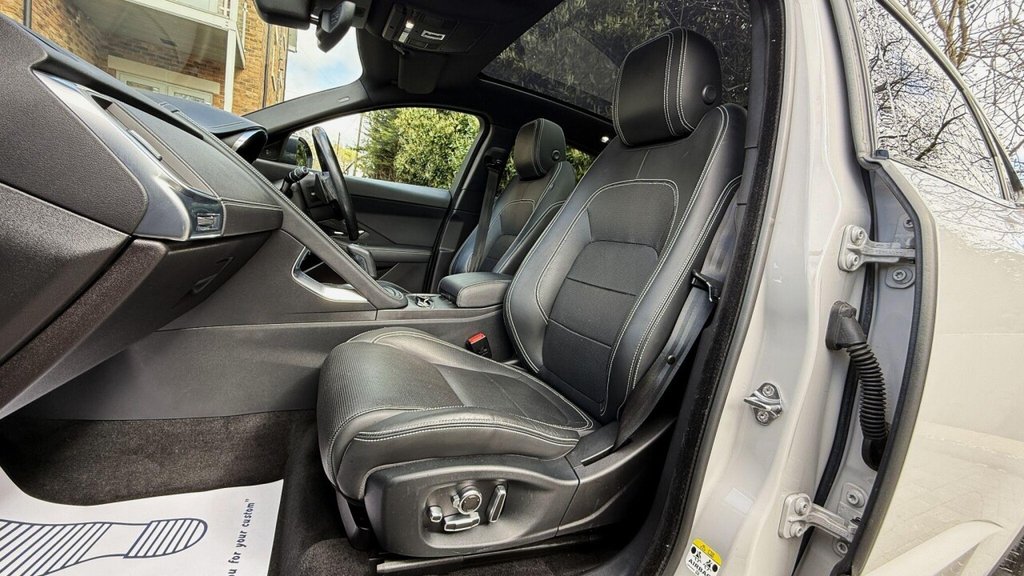 Used Jaguar E-Pace 2019 for sale - 78117456: Photo 6
