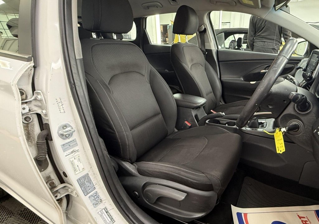 Used Hyundai i30 2019 for sale - 76291353: Photo 9