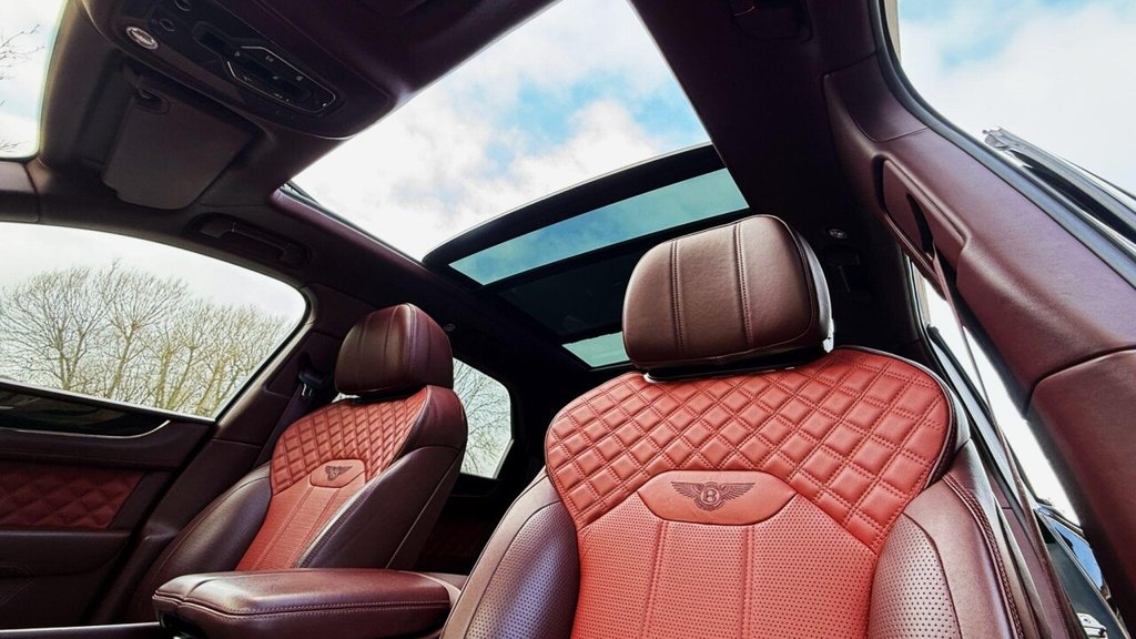 Used Bentley Bentayga 2021 for sale - 77283019: Photo 18