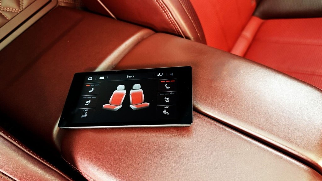 Used Bentley Bentayga 2021 for sale - 77283019: Photo 25