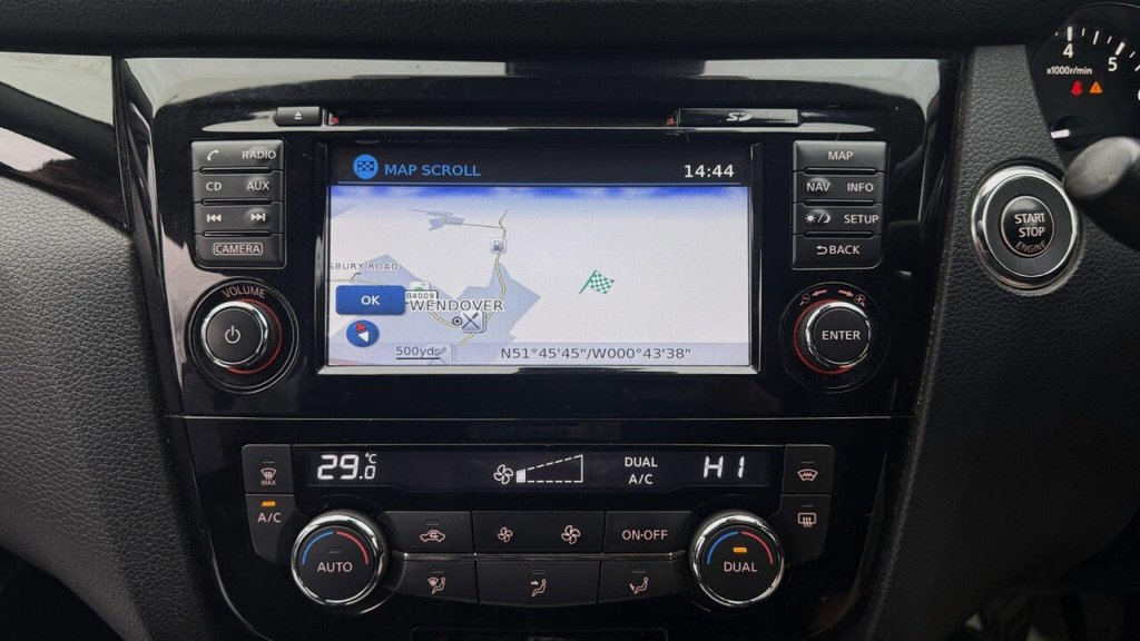 Used Nissan Qashqai 2015 for sale - 77283003: Photo 19