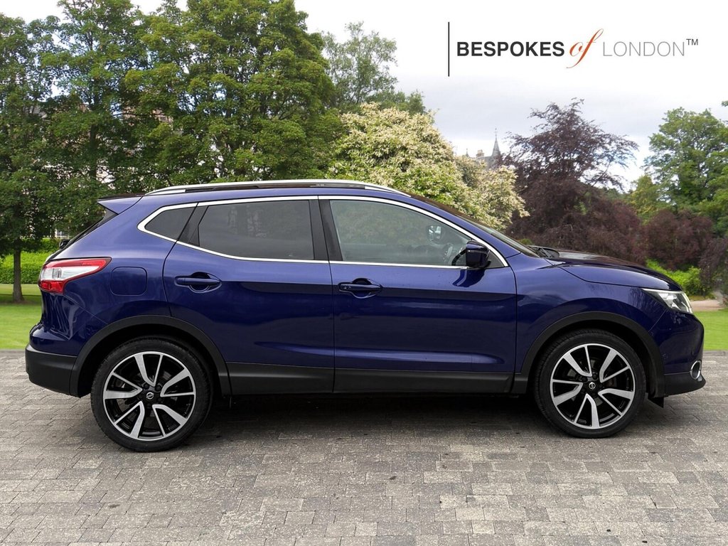 Used Nissan Qashqai 2015 for sale - 77283003: Photo 4