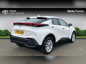 Used Toyota C-HR 2024 for sale - 78078020: Photo