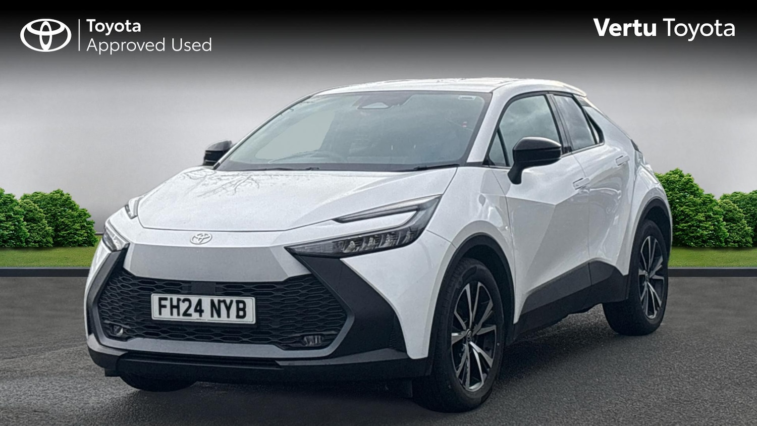 Used Toyota C-HR 2024 for sale - 76932105: Photo 3