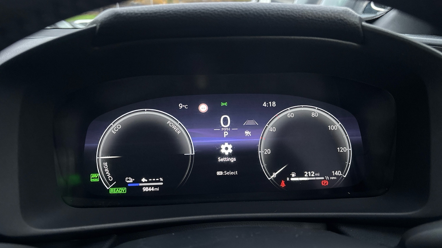 Used Toyota C-HR 2024 for sale - 76932105: Photo 9