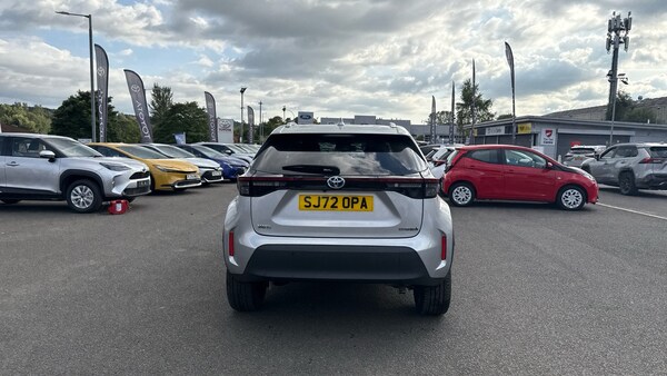 Used Toyota Yaris Cross 2022 for sale - 75557610: Photo 19