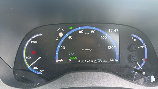 Used Toyota Yaris Cross 2022 for sale - 75557610: Photo 26