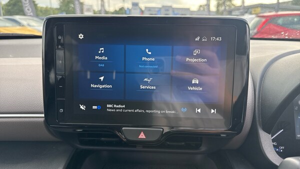 Used Toyota Yaris Cross 2022 for sale - 75557610: Photo 29
