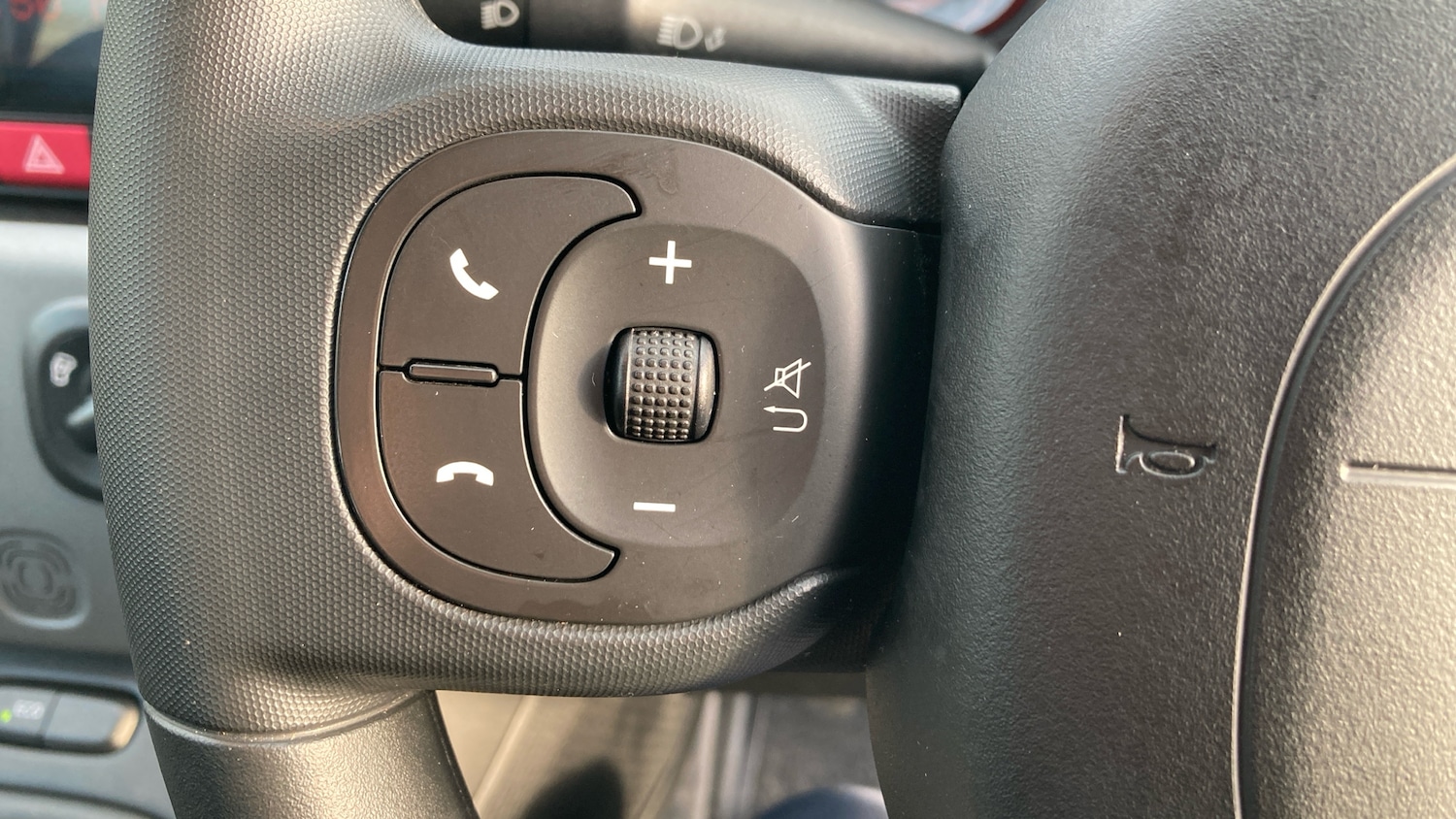 Used Fiat Panda 2019 for sale - 76299760: Photo 34