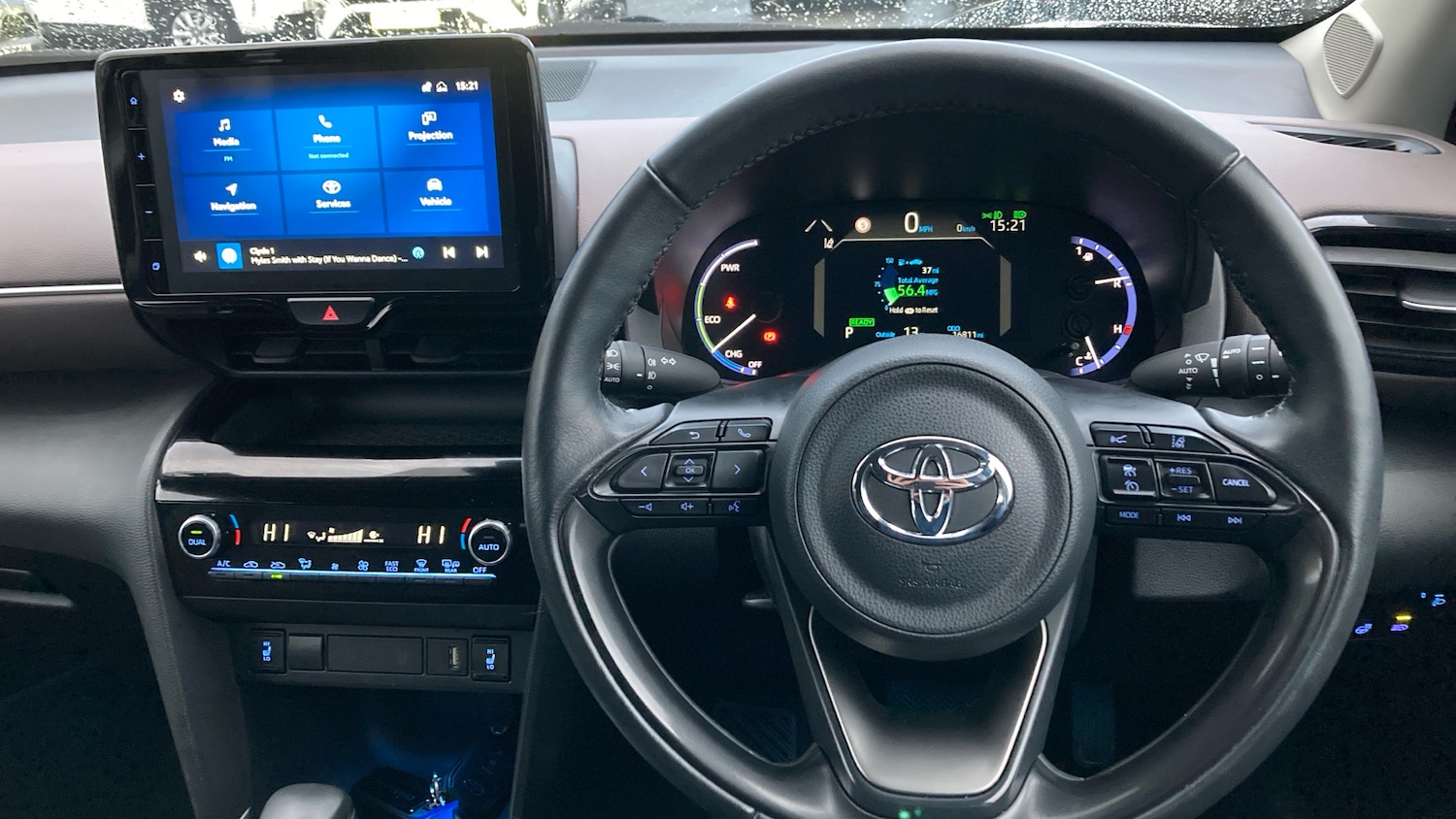 Used Toyota Yaris Cross 2023 for sale - 77366070: Photo 6