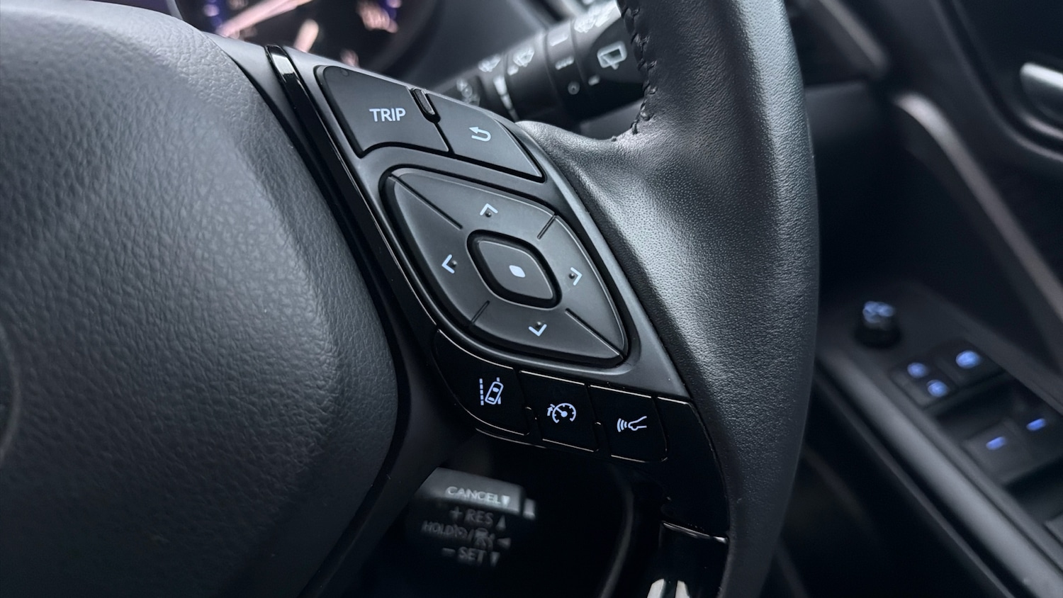 Used Toyota C-HR 2020 for sale - 77379096: Photo 34