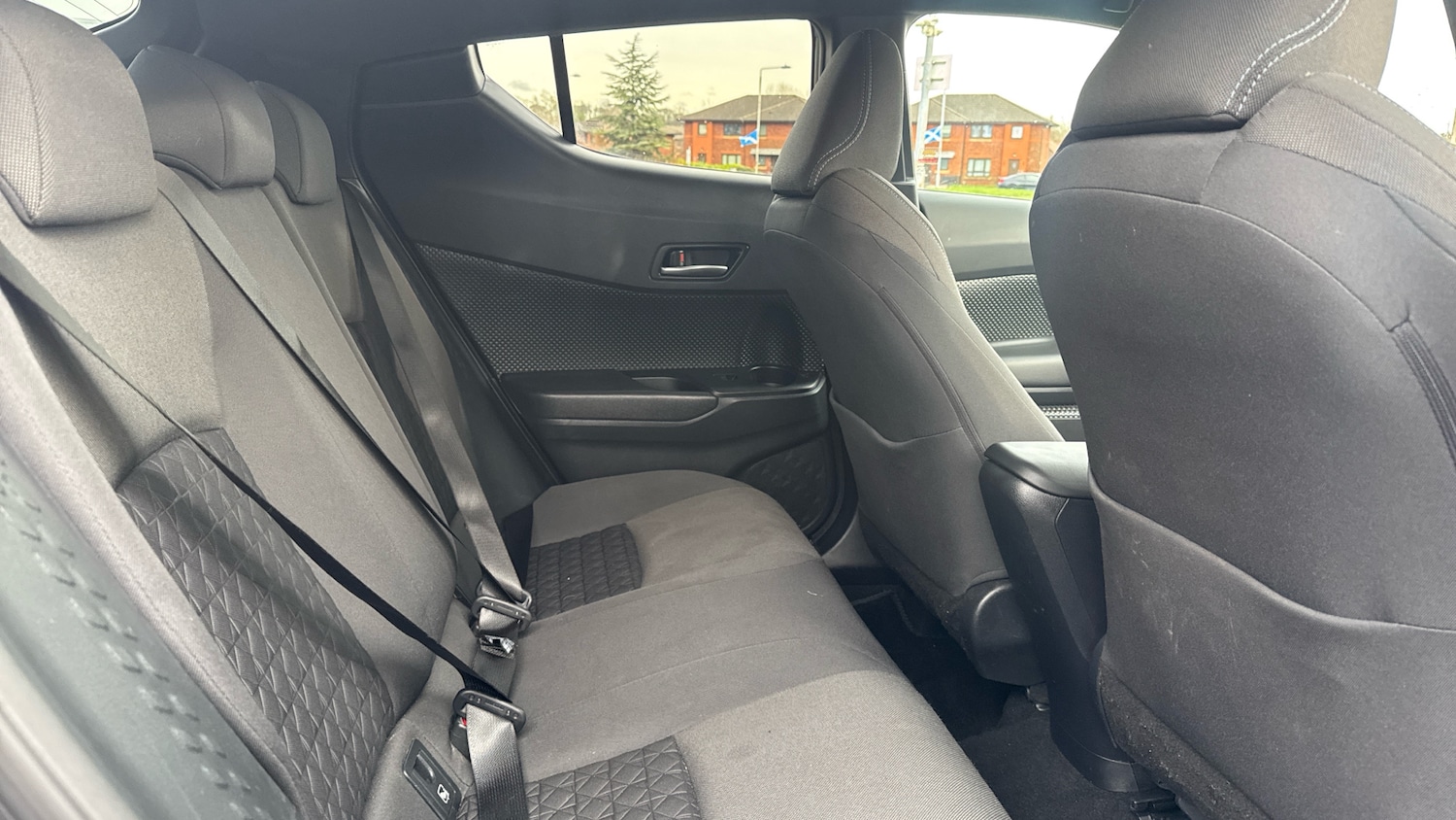 Used Toyota C-HR 2021 for sale - 77601913: Photo 12