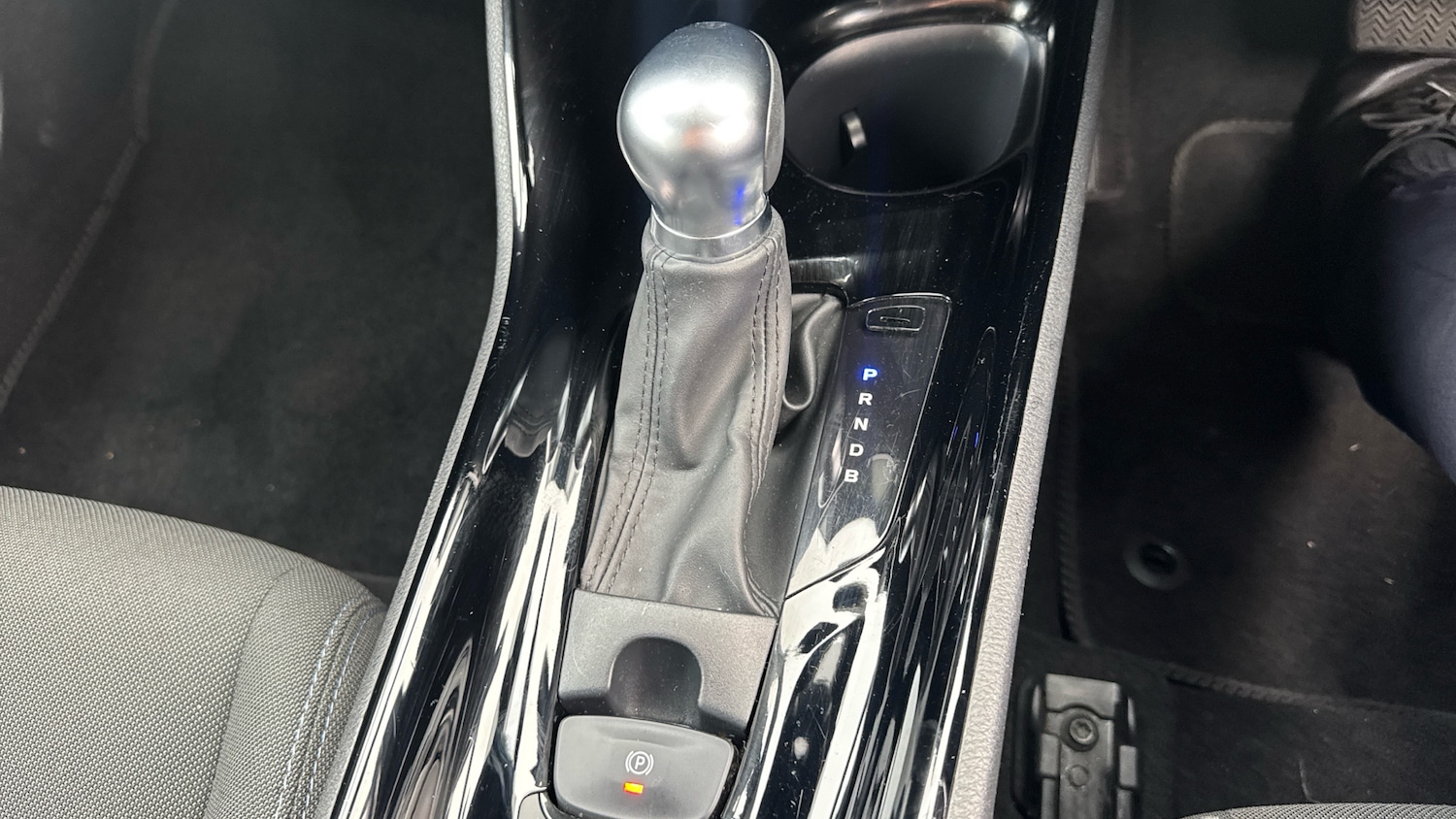 Used Toyota C-HR 2021 for sale - 77601913: Photo 28