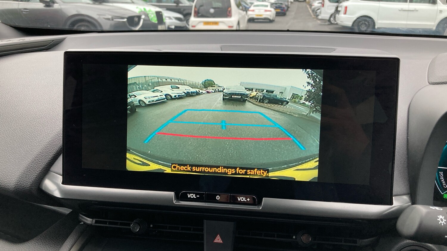 Used Toyota C-HR 2025 for sale - 76126226: Photo 27