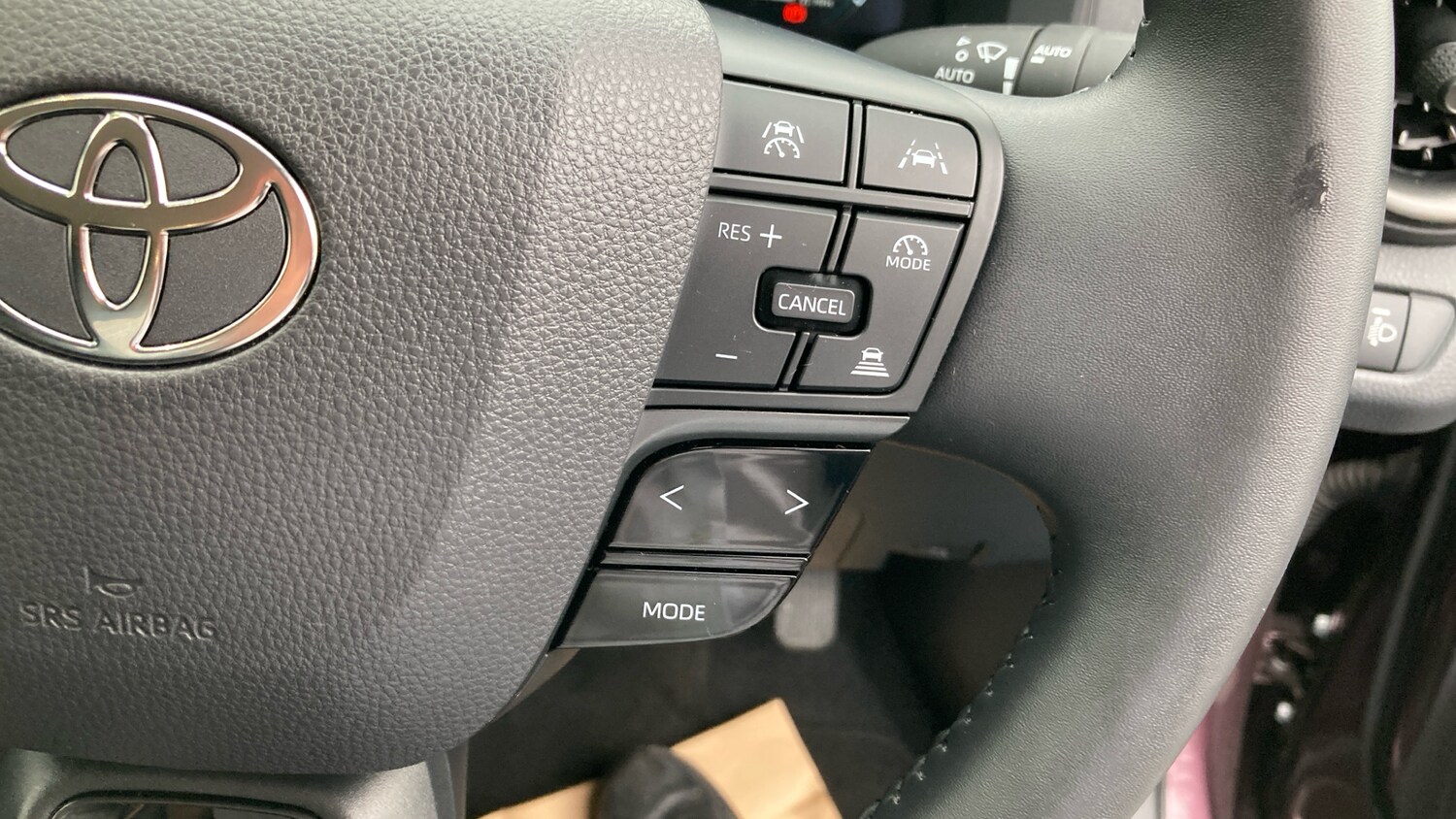 Used Toyota C-HR 2025 for sale - 76126226: Photo 39