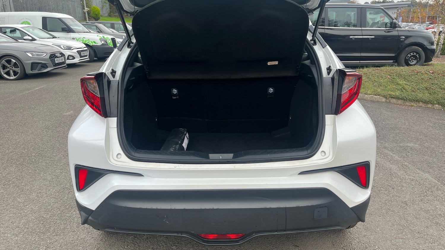 Used Toyota C-HR 2022 for sale - 76232213: Photo 14