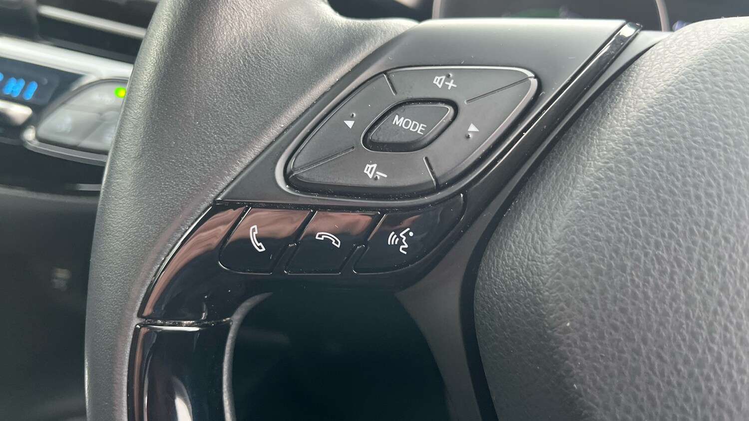 Used Toyota C-HR 2022 for sale - 76232213: Photo 43