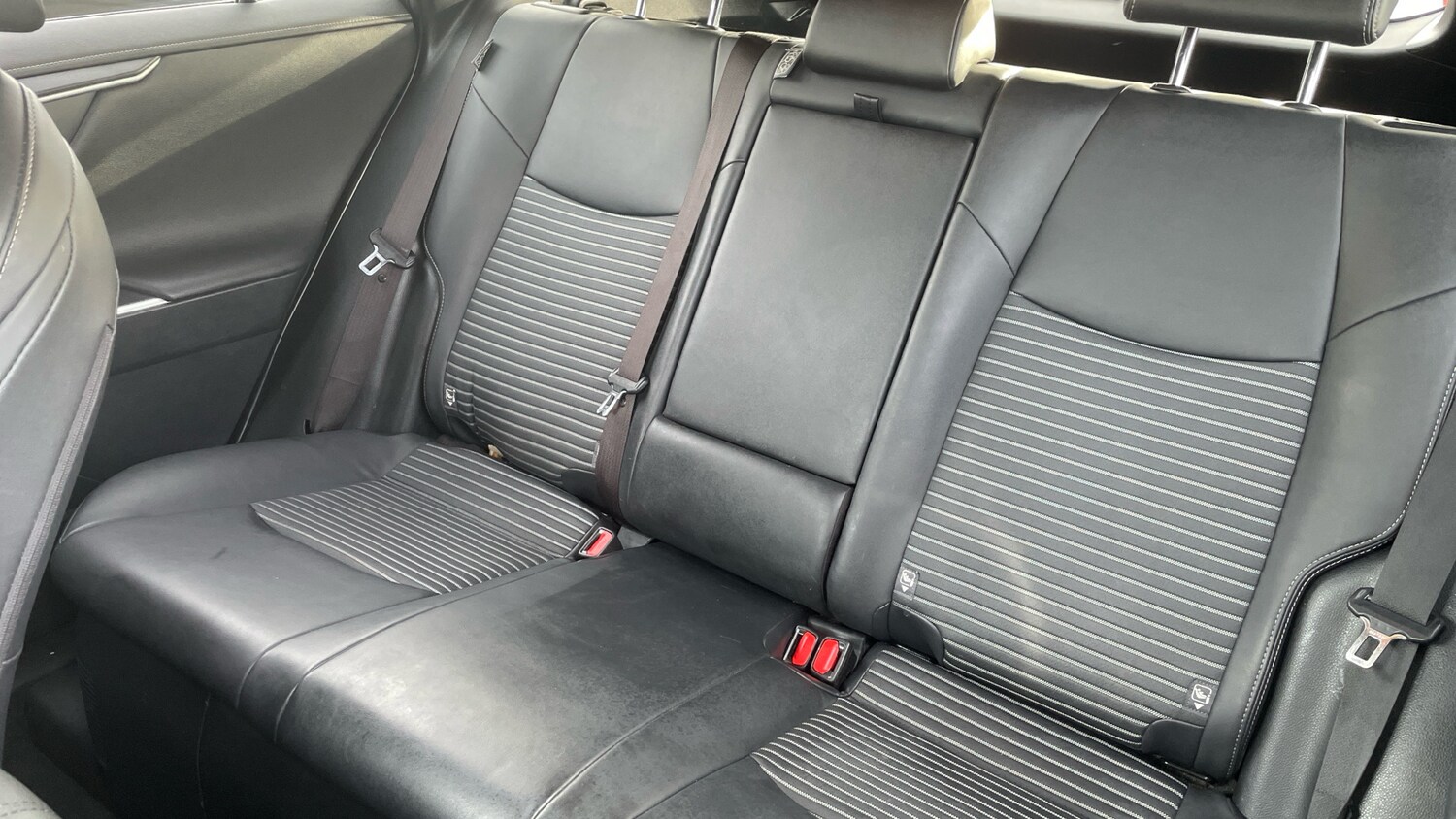 Used Toyota RAV4 2021 for sale - 77830396: Photo 24