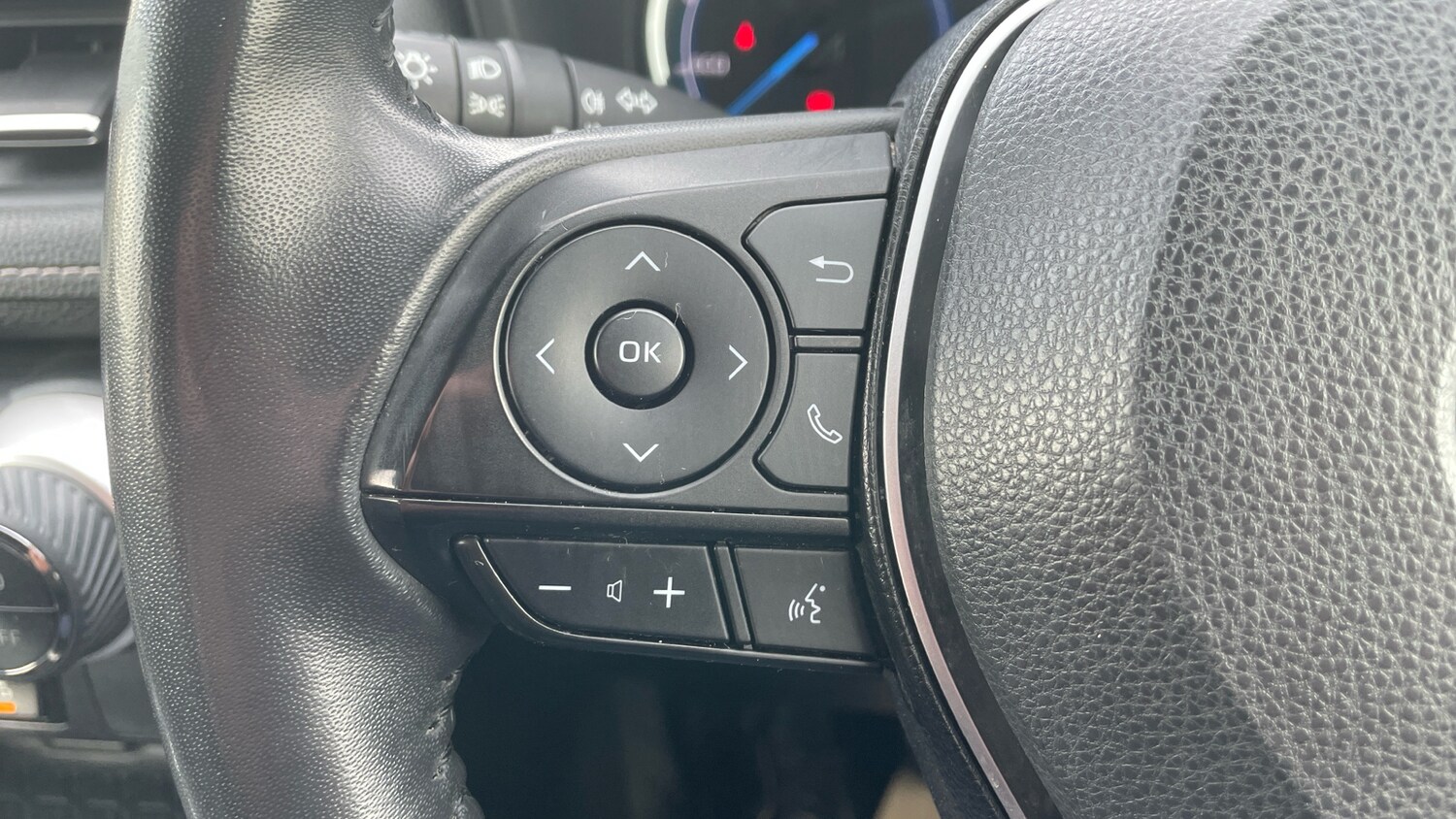 Used Toyota RAV4 2021 for sale - 77830396: Photo 36