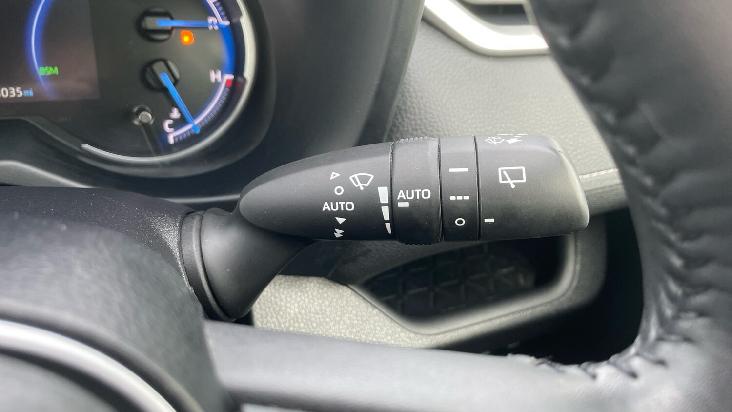 Used Toyota RAV4 2021 for sale - 77830396: Photo 38