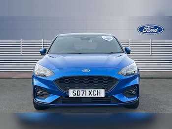 Used Ford Focus 2021 for sale - 76205906: Photo 3
