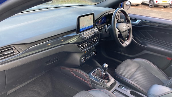 Used Ford Focus 2021 for sale - 76205906: Photo 9