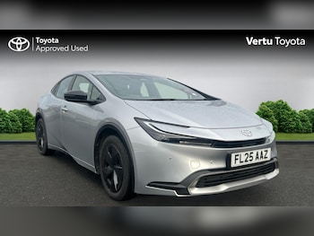 2025 (25) - 2.0 PHEV Design 5dr CVT Hatchback