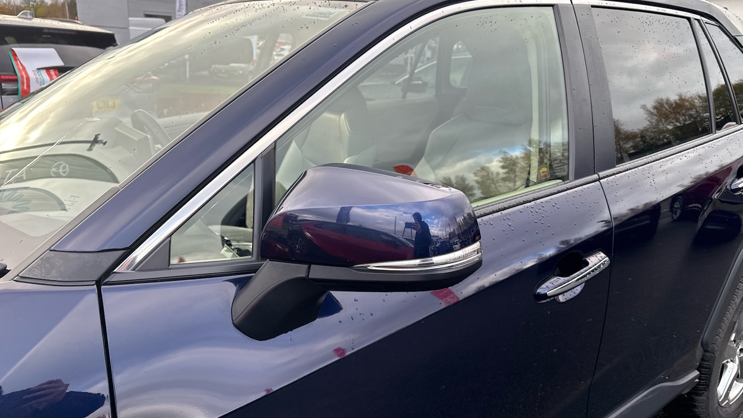 Used Toyota RAV4 2021 for sale - 76908503: Photo 24