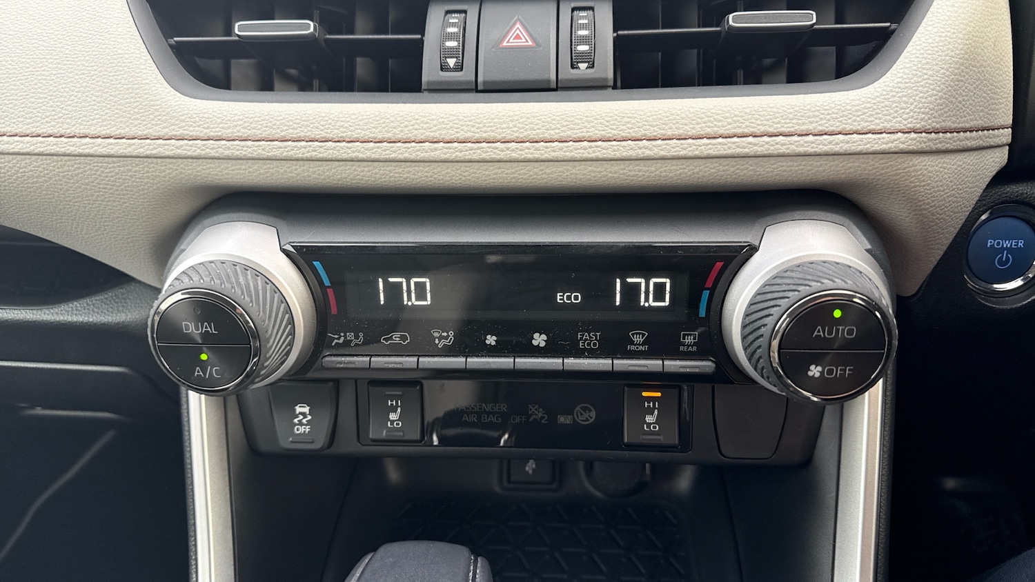 Used Toyota RAV4 2021 for sale - 76908503: Photo 40