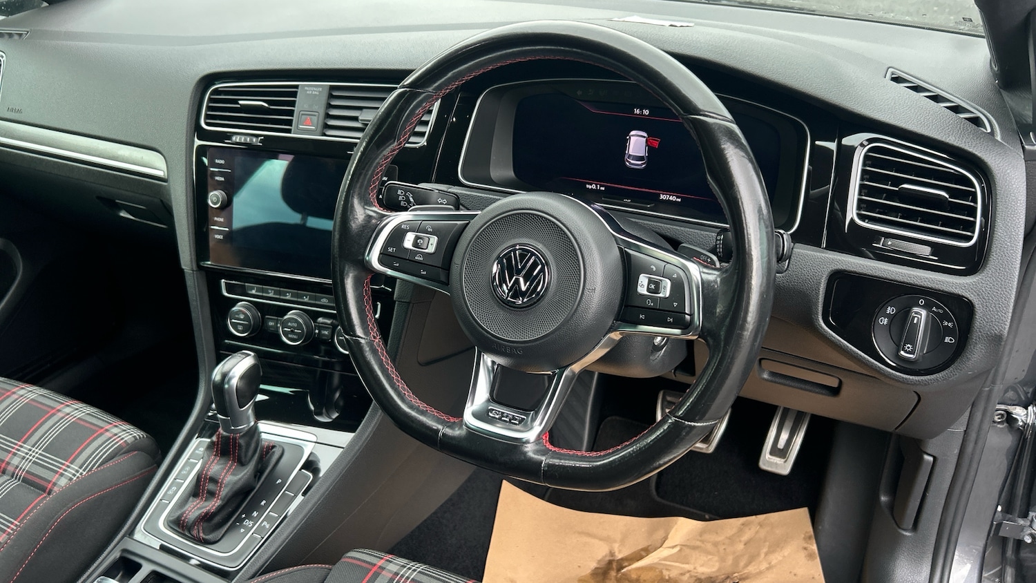 Used Volkswagen Golf 2017 for sale - 76287865: Photo 11