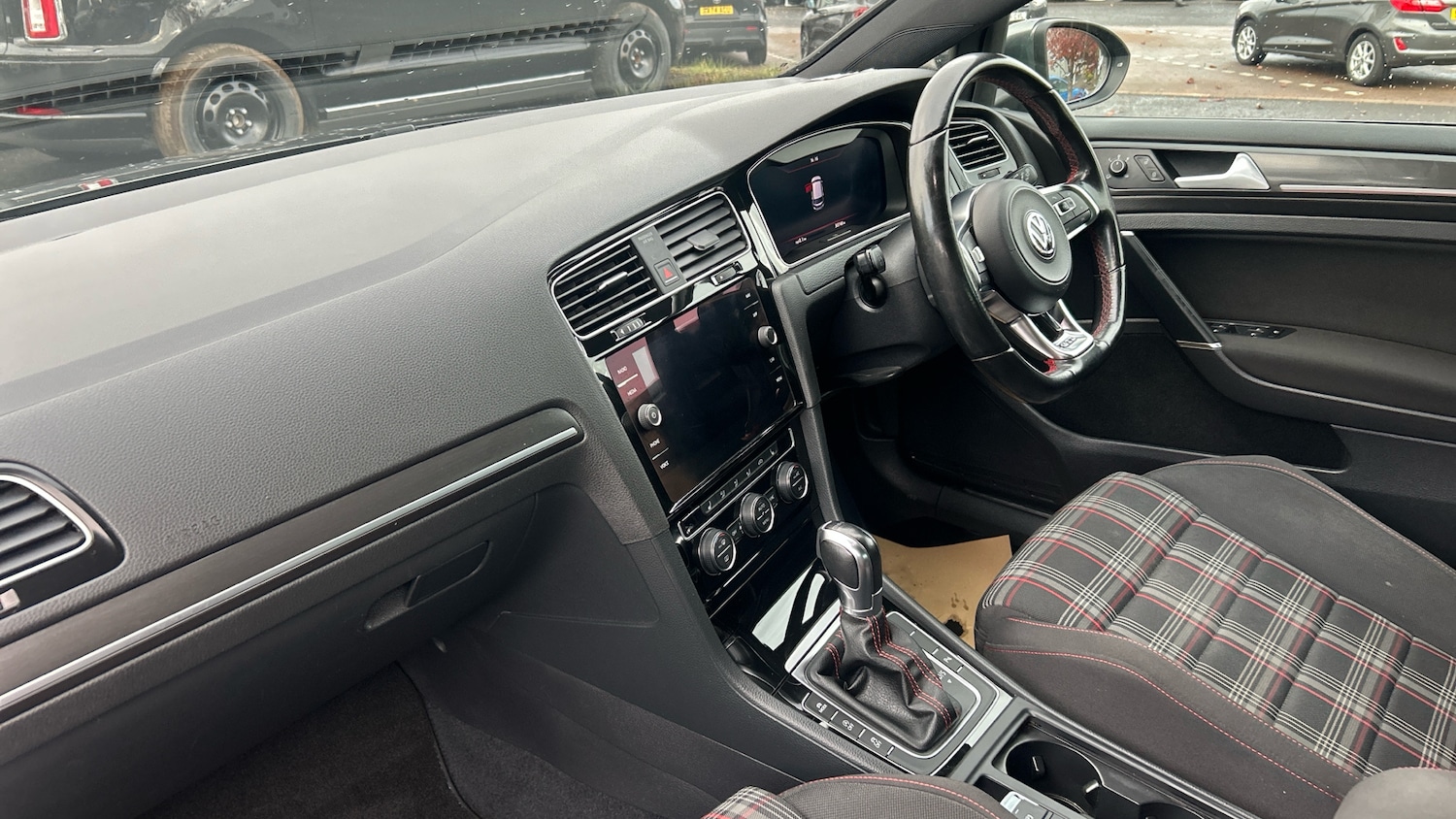 Used Volkswagen Golf 2017 for sale - 76287865: Photo 14