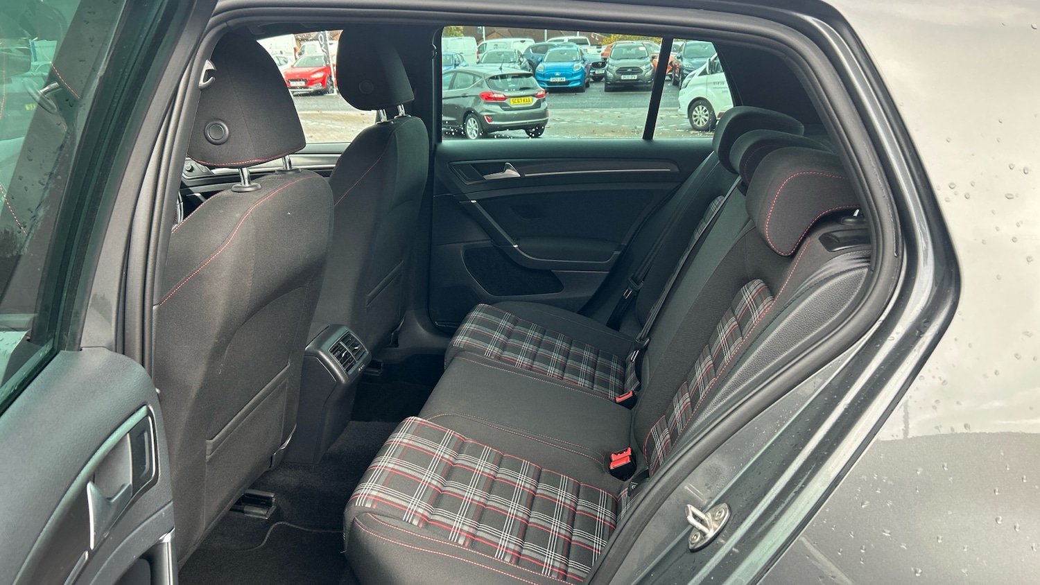 Used Volkswagen Golf 2017 for sale - 76287865: Photo 16