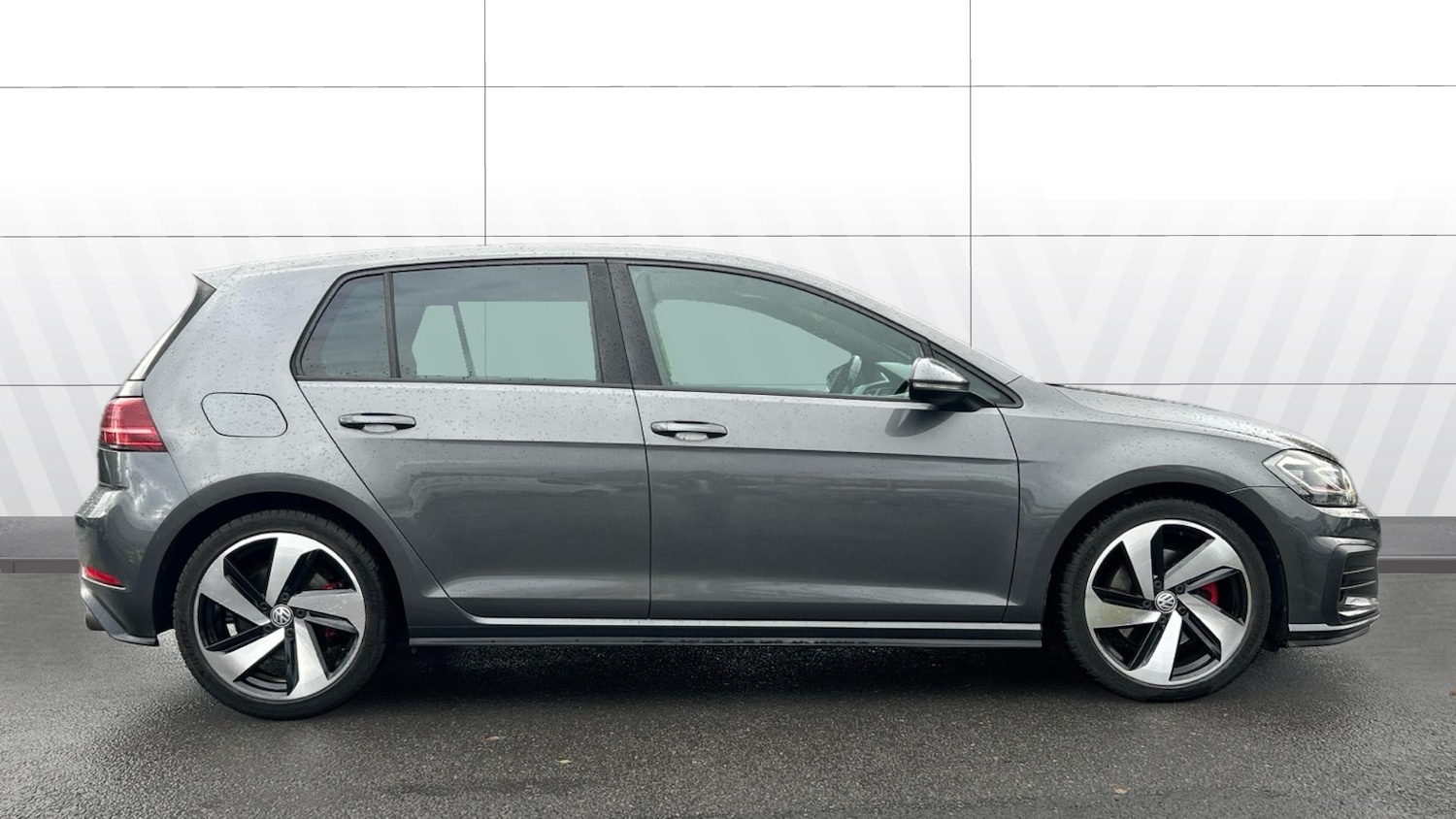 Used Volkswagen Golf 2017 for sale - 76287865: Photo 5