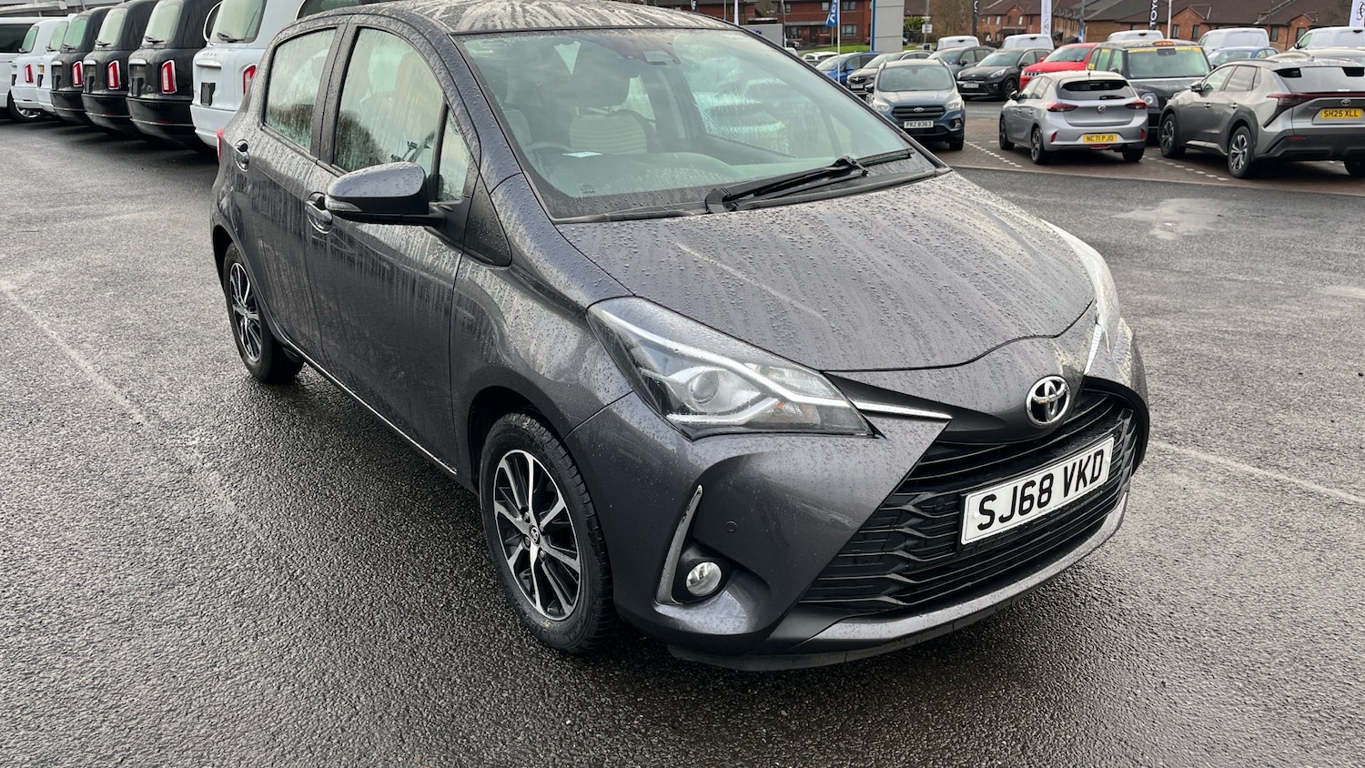 Used Toyota Yaris 2018 for sale - 76984647: Photo 50