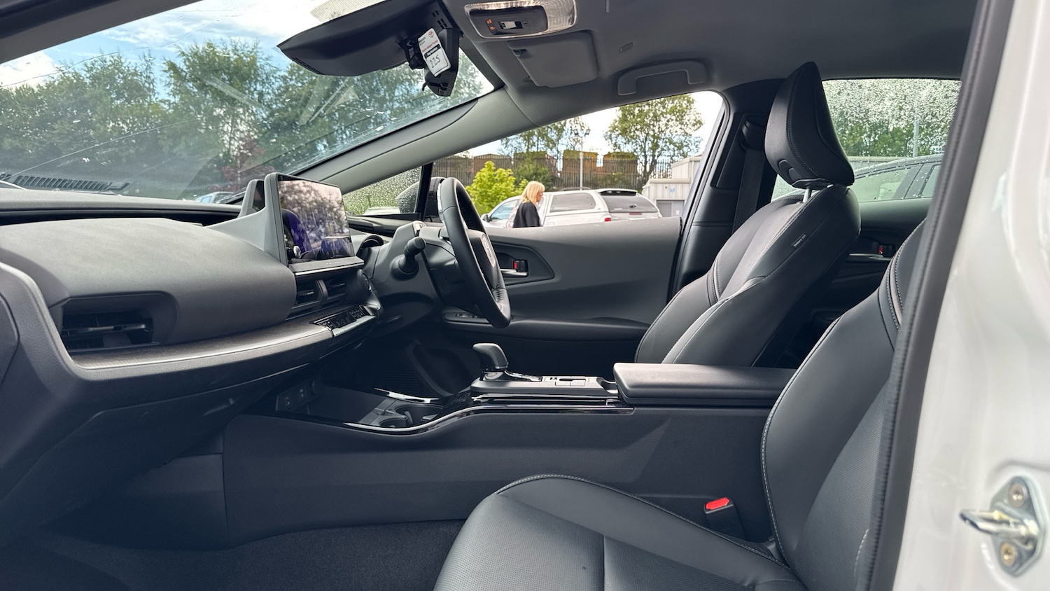 Used Toyota Prius 2025 for sale - 77033324: Photo 10