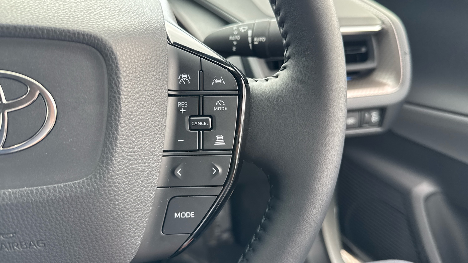 Used Toyota Prius 2025 for sale - 77033324: Photo 25