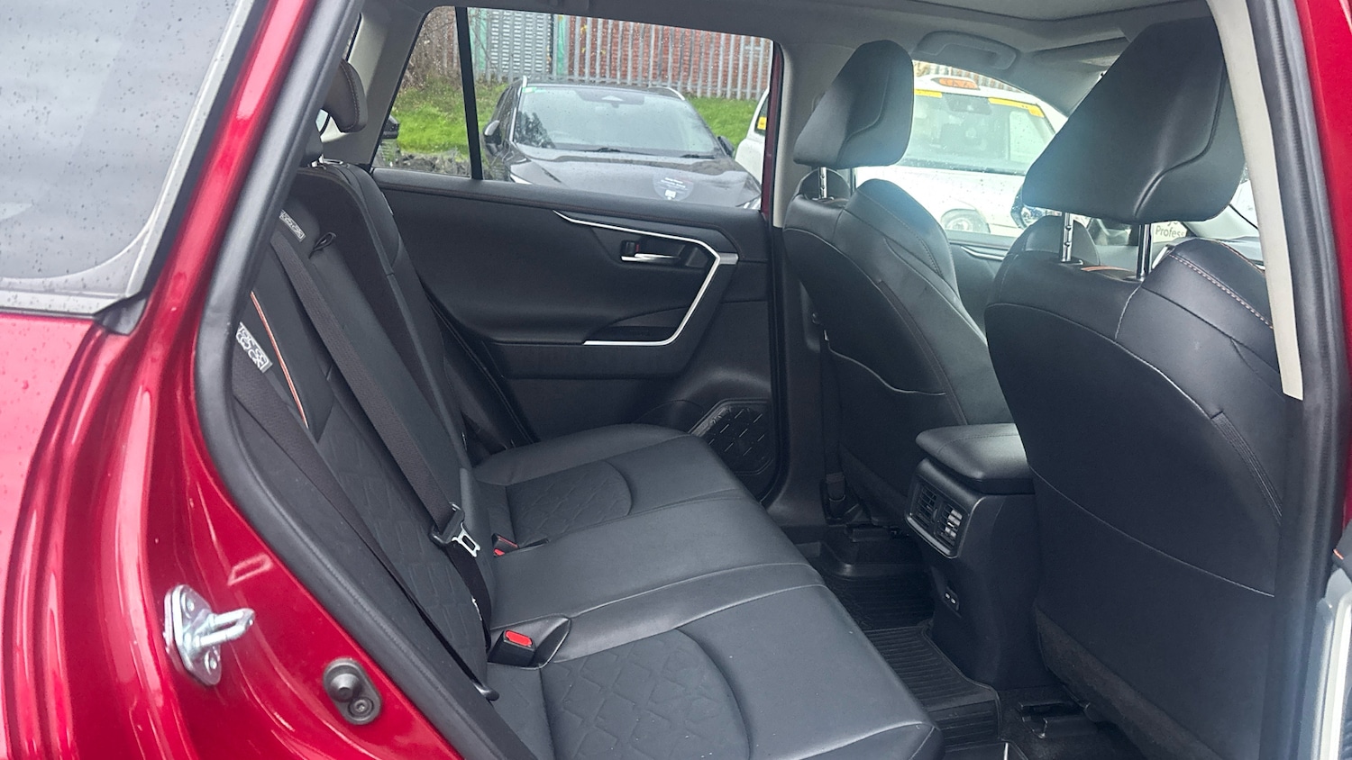 Used Toyota RAV4 2022 for sale - 76904851: Photo 12