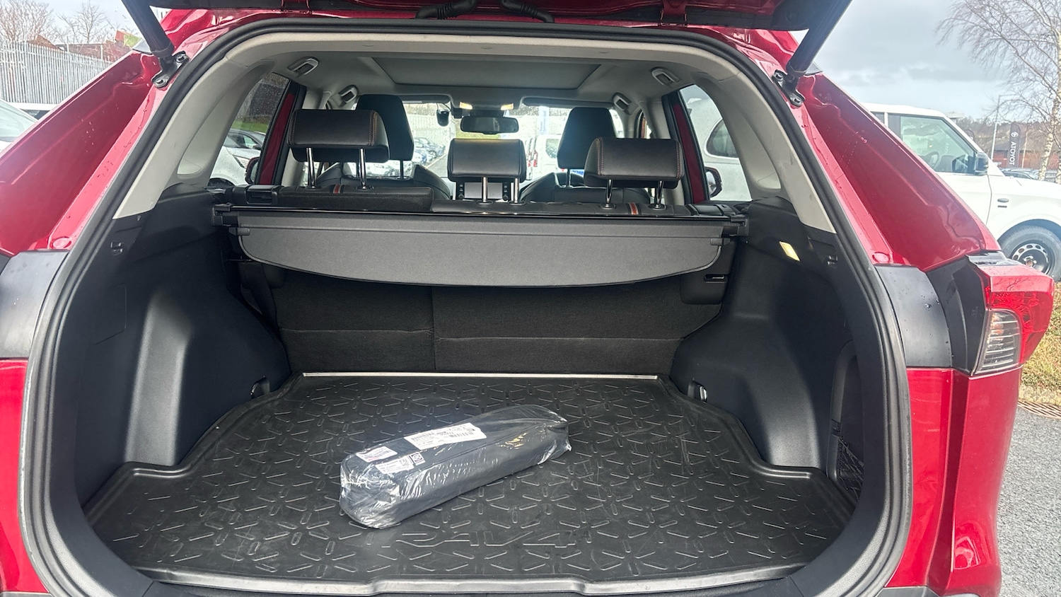 Used Toyota RAV4 2022 for sale - 76904851: Photo 14