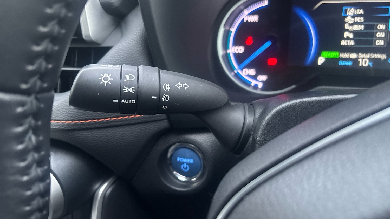 Used Toyota RAV4 2022 for sale - 76904851: Photo 28