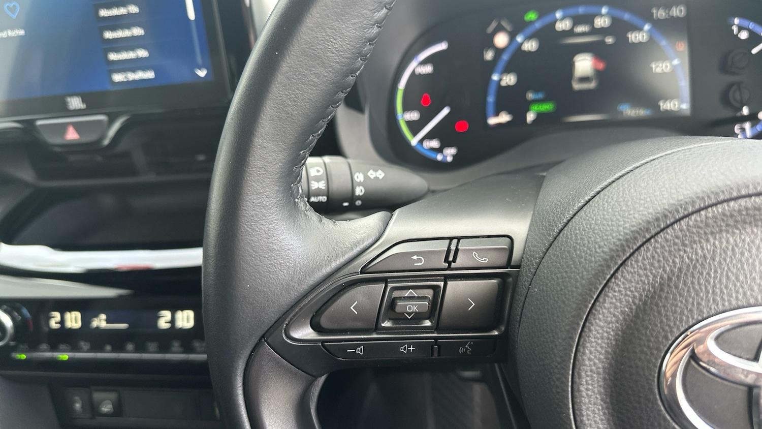 Used Toyota Yaris Cross 2022 for sale - 77061340: Photo 25