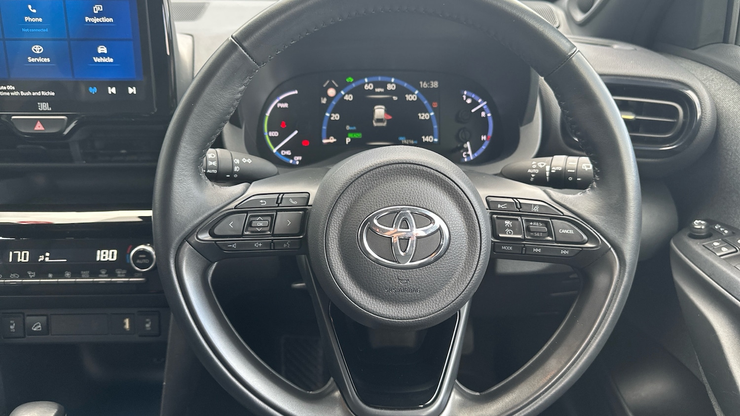 Used Toyota Yaris Cross 2022 for sale - 77061340: Photo 8
