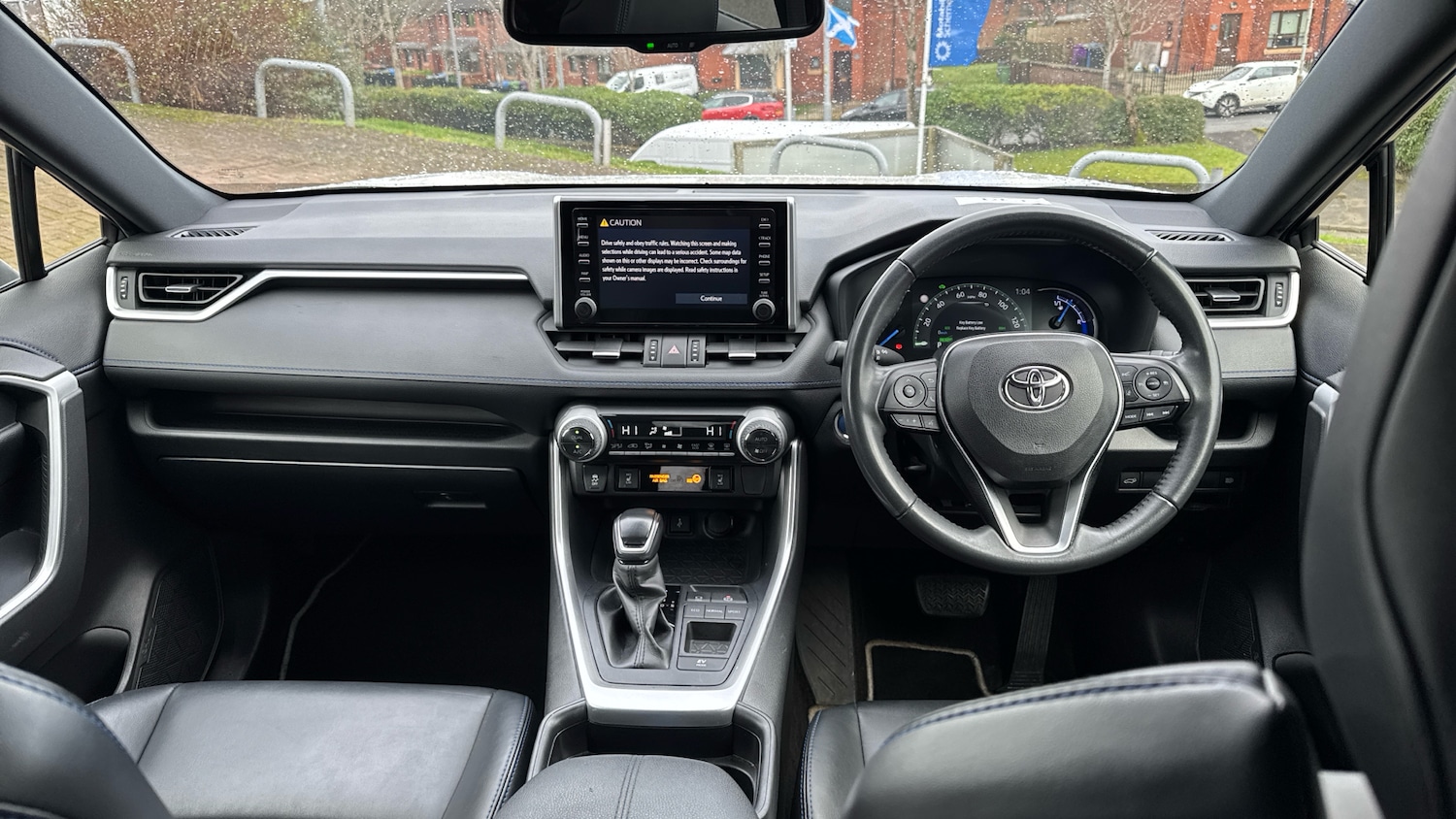 Used Toyota RAV4 2021 for sale - 77567623: Photo 5