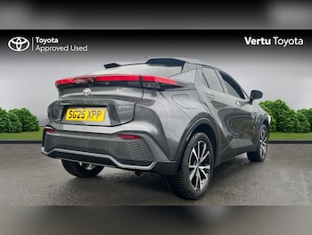 Used Toyota C-HR 2025 for sale - 76157736: Photo 2
