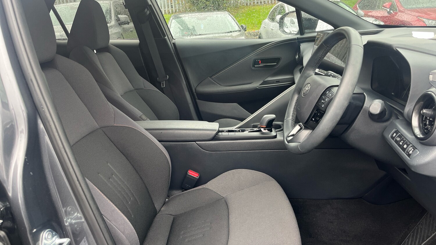 Used Toyota C-HR 2025 for sale - 76157736: Photo 34