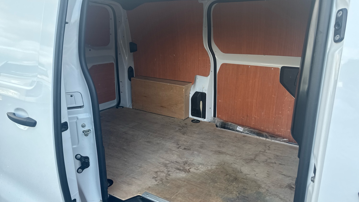 Used Toyota ProAce 2023 for sale - 76332739: Photo 12