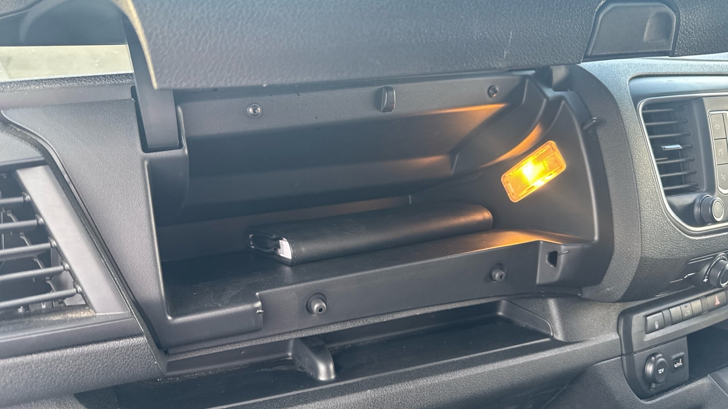 Used Toyota ProAce 2023 for sale - 76332739: Photo 33