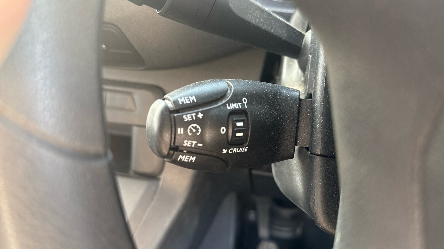 Used Toyota ProAce 2023 for sale - 76332739: Photo 39