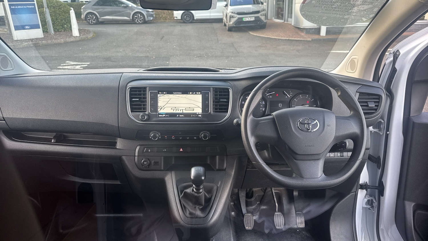 Used Toyota ProAce 2023 for sale - 76332739: Photo 5