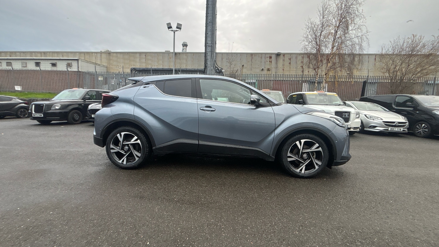 Used Toyota C-HR 2023 for sale - 76818777: Photo 16